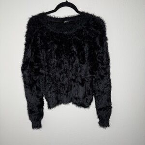Lisa Kai Black Eyelash Fabric Fuzzy Long Sleeve Women's Sweater Size Medium